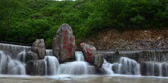 身为职场老员工你有哪些很想辞职的瞬间？游戏画面
